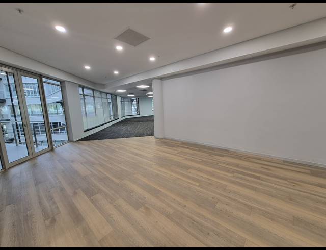 736M² OFFICE TO LET IN SANDTON CENTRAL